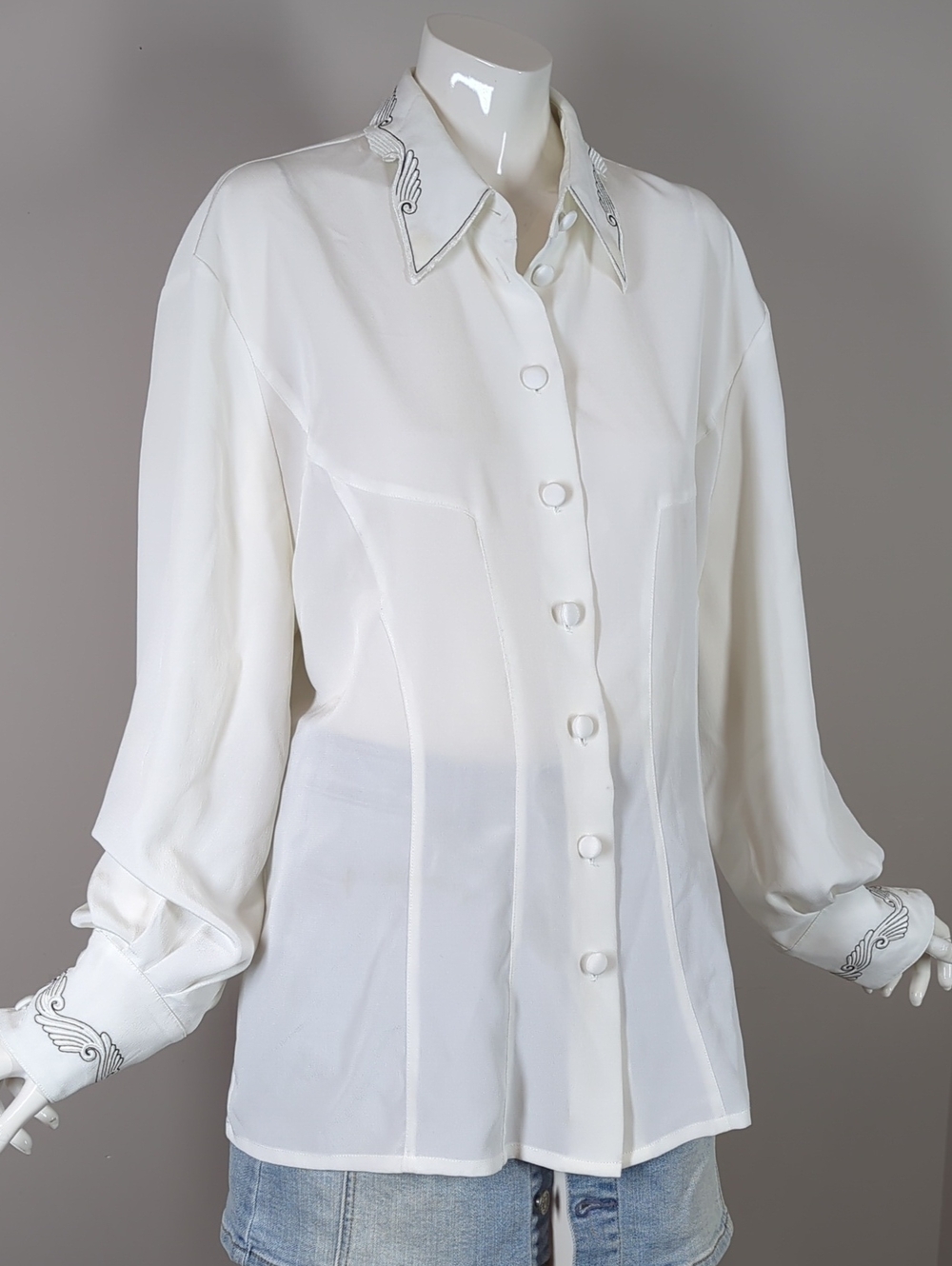 Vintage Button Up Blouse Elegant White with Embroidered Collar Jac Dale
